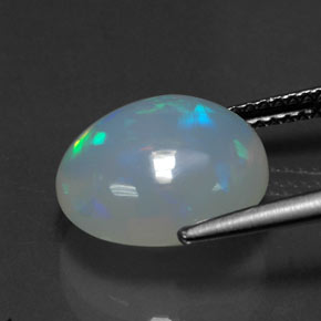 Opale multicolore naturelle transparent, 3,89 ct, transparent / translucide