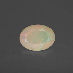 Opale multicolore naturelle transparent, 0,64 ct, transparent / translucide
