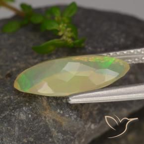 Opale Multicolore naturelle Marquise, 1.35 ct, Transparent