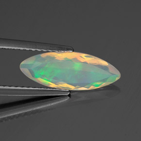 Opale multicolore naturelle marquise, 0,94 ct, transparent