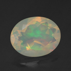 Opale multicolore naturelle coupe ovale, 1,60 ct, transparent