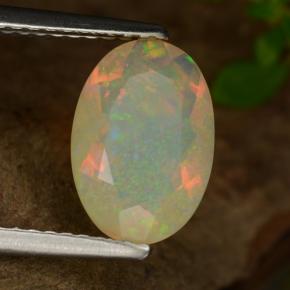 Opale multicolore naturelle coupe ovale, 1,26 ct, transparent