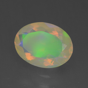 Opale multicolore naturelle coupe ovale, 1,64 ct, transparent