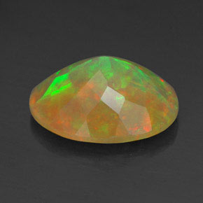 Opale multicolore naturelle coupe ovale, 2,00 ct, transparent