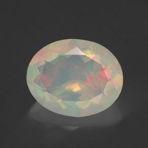 Opale multicolore naturelle coupe ovale, 2,02 ct, transparent