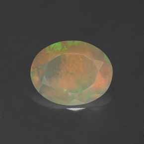 Opale multicolore naturelle coupe ovale, 1,14 ct, translucide