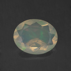 Opale multicolore naturelle coupe ovale, 1,19 ct, transparent