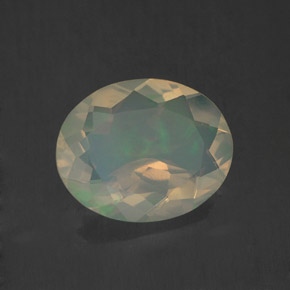 Opale multicolore naturelle coupe ovale, 1,19 ct, transparent