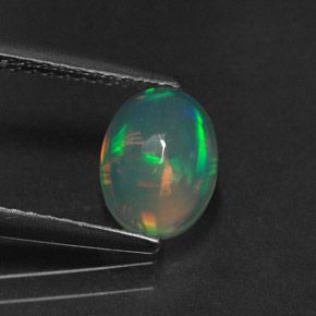 Opale multicolore naturelle transparent, 0,92 ct, transparent / translucide