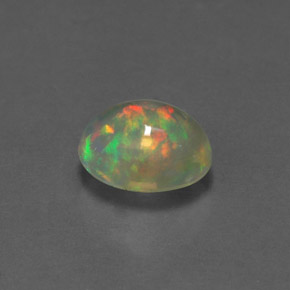 Opale multicolore naturelle coupe ovale, 1,11 ct, transparent