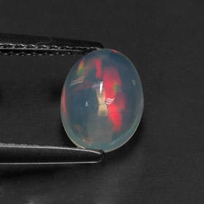 Opale multicolore naturelle coupe ovale, 1,01 ct, transparent