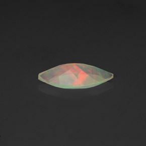 Opale multicolore naturelle marquise, 0,56 ct, transparent