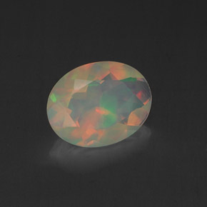 Opale multicolore naturelle coupe ovale, 1,01 ct, transparent