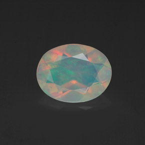 Opale multicolore naturelle coupe ovale, 0,98 ct, transparent
