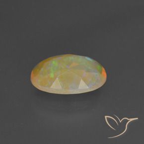 Opale Multicolore naturelle ovale, 1.07 ct, Translucide