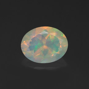Opale multicolore naturelle coupe ovale, 1,08 ct, transparent