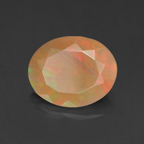 Opale multicolore naturelle coupe ovale, 1,43 ct, opaque