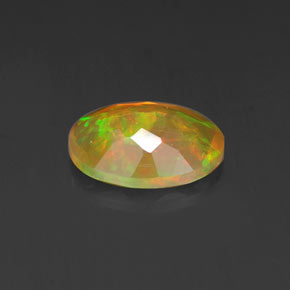 Opale multicolore naturelle coupe ovale, 0,69 ct, transparent