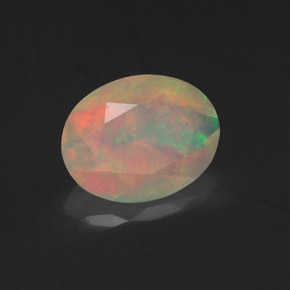 Opale multicolore naturelle coupe ovale, 1,04 ct, transparent