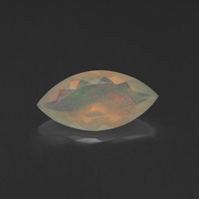 Opale multicolore naturelle marquise, 0,88 ct, transparent