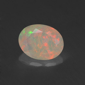 Opale multicolore naturelle transparent, 0,76 ct, transparent / translucide