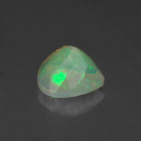 Opale multicolore naturelle en forme de poire, 0,84 ct, transparent