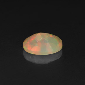 Opale multicolore naturelle transparent, 0,50 ct, transparent / translucide