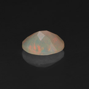Opale multicolore naturelle transparent, 0,49 ct, transparent / translucide