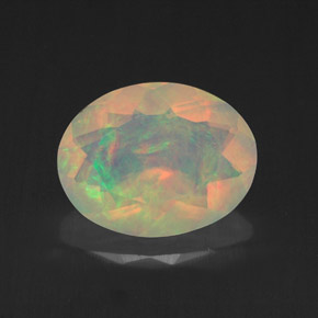 Opale multicolore naturelle coupe ovale, 1,71 ct, transparent