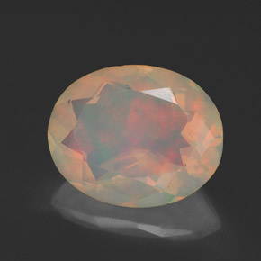 Opale multicolore naturelle coupe ovale, 1,54 ct, transparent