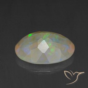 Opale Multicolore naturelle ovale, 1.37 ct, Transparent