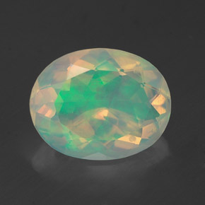 Opale multicolore naturelle coupe ovale, 1,60 ct, transparent