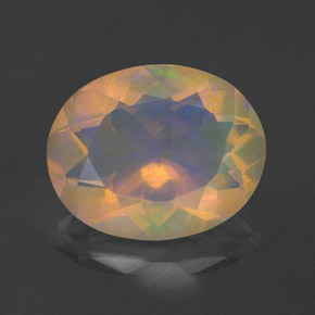 Opale multicolore naturelle coupe ovale, 1,76 ct, transparent