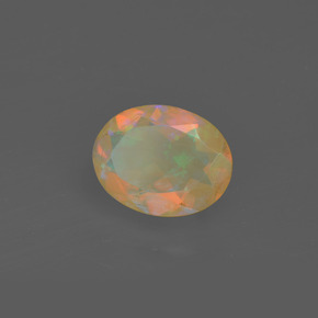 Opale multicolore naturelle coupe ovale, 1,05 ct, transparent