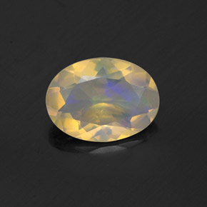 Opale multicolore naturelle coupe ovale, 0,74 ct, transparent