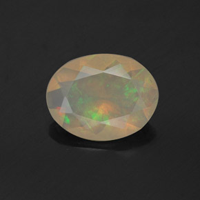 Opale multicolore naturelle coupe ovale, 0,81 ct, transparent