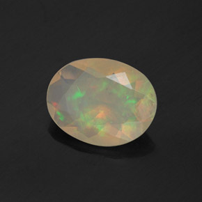 Opale multicolore naturelle coupe ovale, 0,81 ct, transparent