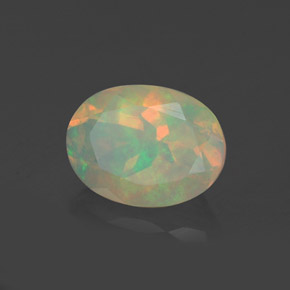 Opale multicolore naturelle coupe ovale, 0,92 ct, transparent