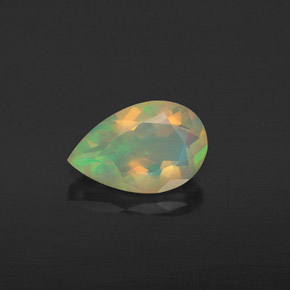 Opale multicolore naturelle en forme de poire, 0,58 ct, transparent