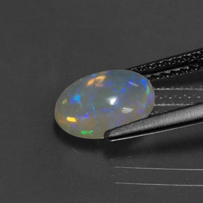 Opale multicolore naturelle coupe ovale, 1,11 ct, transparent