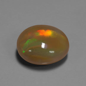 Opale multicolore naturelle coupe ovale, 9,93 ct, translucide