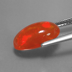 Opale multicolore naturelle coupe ovale, 2,71 ct, transparent
