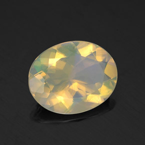Opale multicolore naturelle coupe ovale, 1,33 ct, transparent