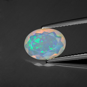 Opale multicolore naturelle coupe ovale, 1,22 ct, transparent