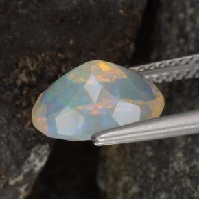 Opale jaune naturelle coupe ovale, 1,86 ct, transparent