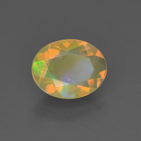 Opale multicolore naturelle coupe ovale, 0,93 ct, transparent