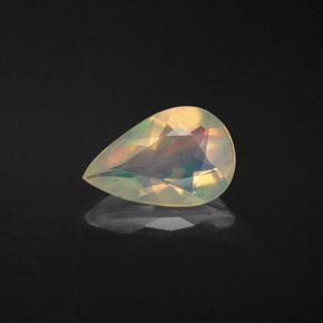 Opale multicolore naturelle en forme de poire, 0,87 ct, transparent