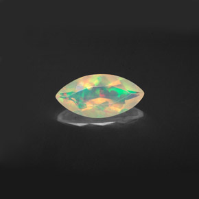 Opale multicolore naturelle marquise, 0,95 ct, transparent