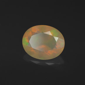 Opale multicolore naturelle coupe ovale, 1,47 ct, translucide