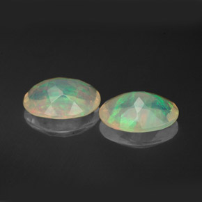 Achetez naturel ct multicolore opale gems, coupe ovale, en provenance ethiopie chez gemselect. en stock, livraison internationale!